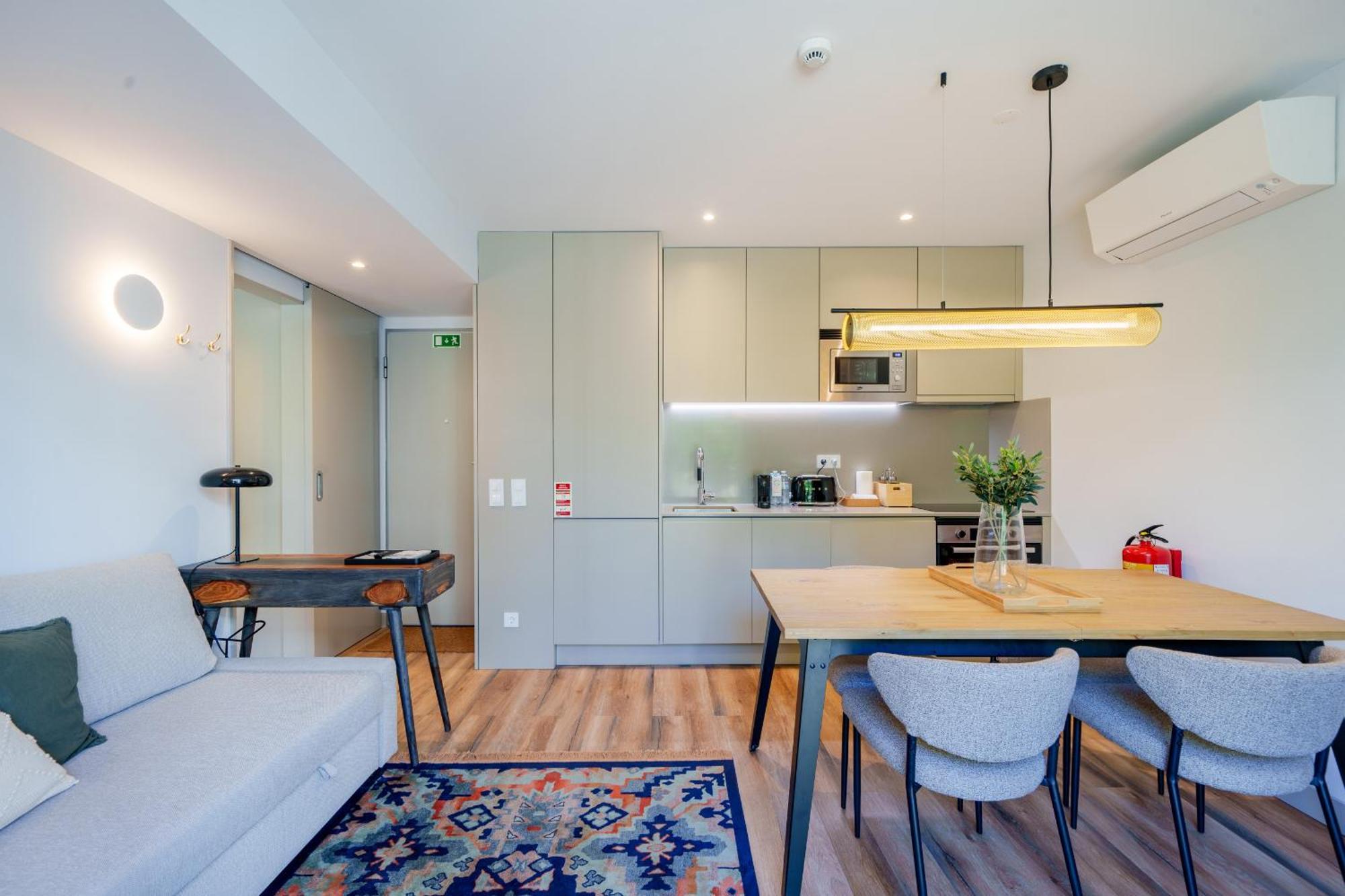 Feel Firmeza Coworking & Flats Apartment *