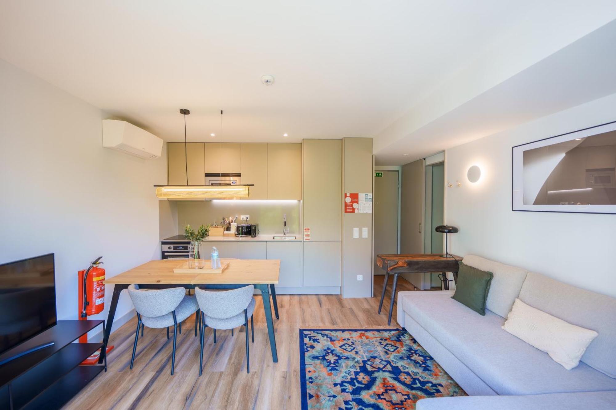 Feel Firmeza Coworking & Flats Apartment Porto